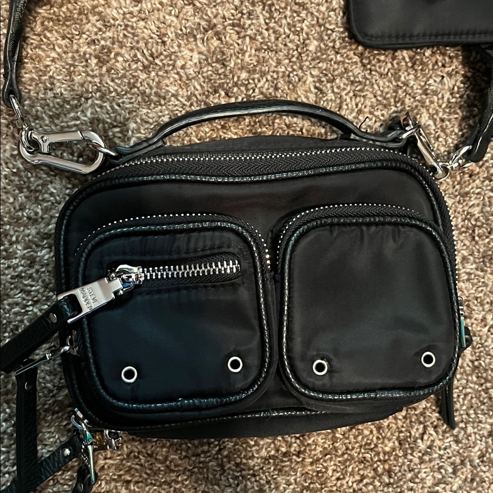 Steve Madden Black Crossbody Camera Bag with Removable Wide Strap - Picture 16 of 16